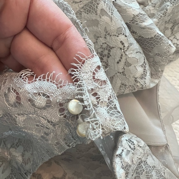 Alice + Olivia Lace Open Back Dress - Picture 13 of 16